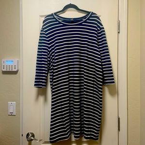 Old Navy Long-sleeve Dress